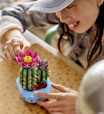 LEGO® Botanicals - Blomstrende Kaktus 11509 - 482 Dele