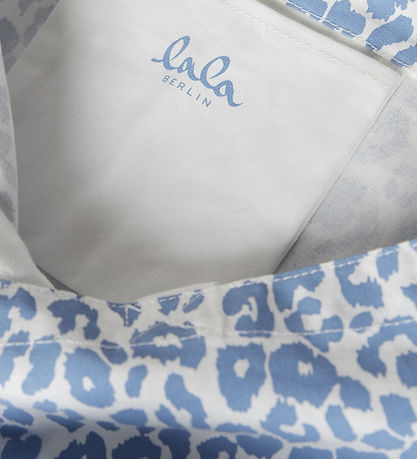 Lala Berlin Shopper - Maja - Light Blue Leo