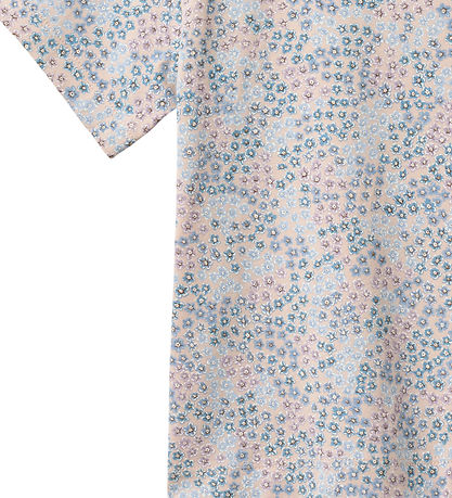 Wheat T-shirt - Ella - Powder Blue Flowers