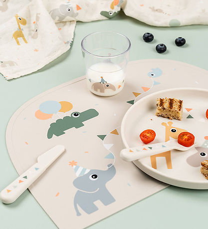 Done by Deer Tasse - Celebration - Sable