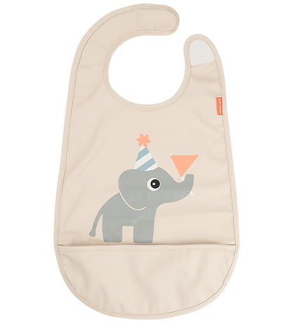 Done by Deer Hagesmæk - Celebration - Sand