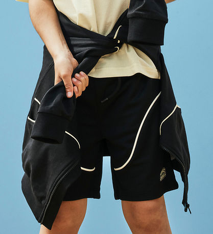 Name It Shorts - NkmDimso - Sort