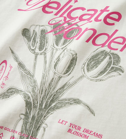 Name It T-shirt - NkfVeen - Cloud Dancer/Flowers