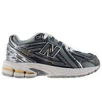 New Balance Sko - 1906 - Dark Silver Metallic