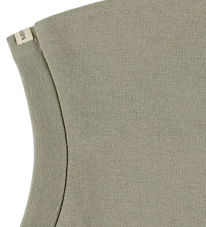 Racing Kids Elefanthue - 1-lags - Dusty Green m. Takker