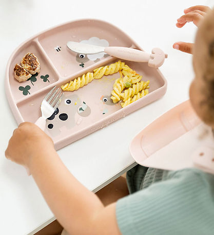 Done by Deer Tallerken - Stick & Stay - Tiny Farm - Pudder