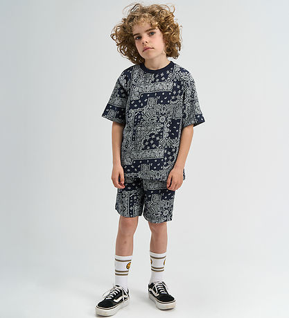 The New Shorts - TnSixten - Navy Blazer