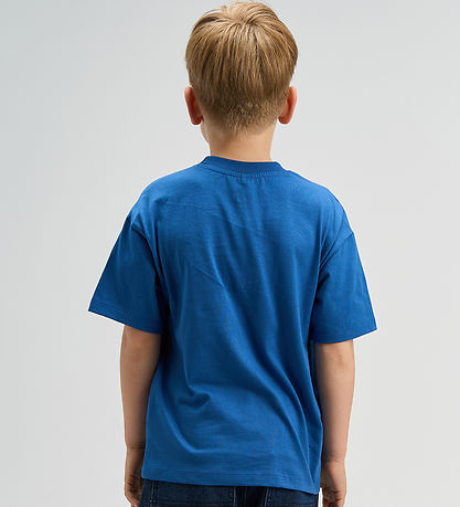 The New T-shirt - TnSteve - True Blue