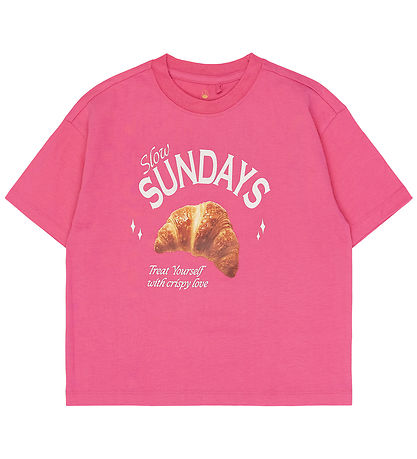 The New T-shirt - TnSuzette - Carmine Rose