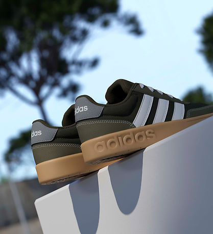 adidas Performance Sko - Breakbase J - Ngtcar/Ftwwht/Olistr