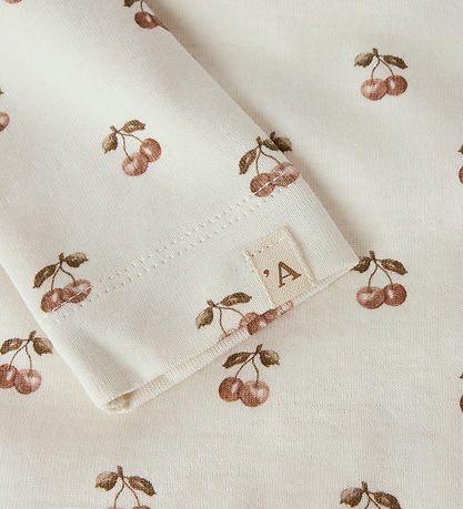 Lil Atelier Bluse - NmfLayo - Slim - Coconut Milk/Cherry