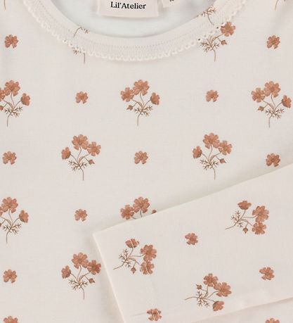 Lil' Atelier Bluse - Blonder - NmfLayo - Coconut Milk/Flower Pin