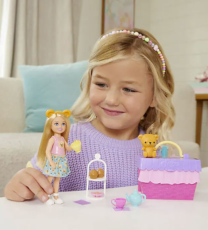 Barbie Dukke - 15 cm - Family & Friends - Chelsea Tea Party Picn