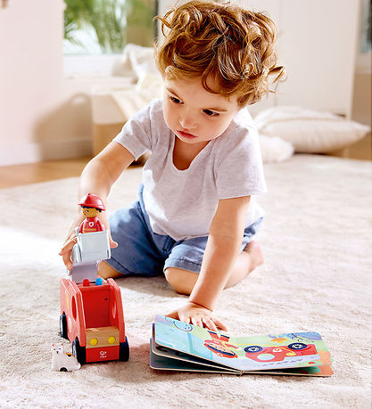 Hape Legetøjsbil - The Roaring Fire Truck m. Lyd