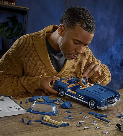 Hot Wheels Bil - Brick Shop Premium Series - Mercedes-Benz