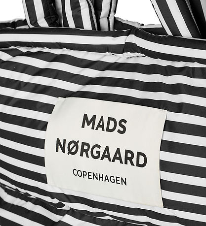 Mads Nørgaard Shopper - Light Ripstop Pillow - AOP - Black/White