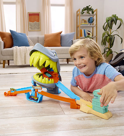 Hot Wheels Bilbane - City Shark Chomp Beach