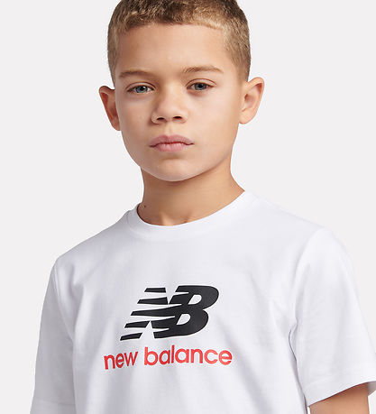 New Balance T-shirt - Stacked Logo - Bright White