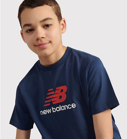 New Balance T-shirt - Stacked logo - Navy