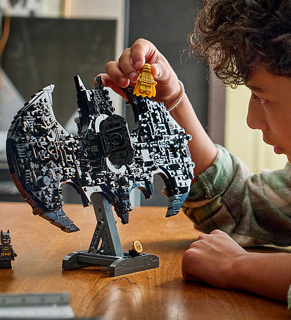 LEGO® Batman - Batman Logo 76330 - 678 Teile