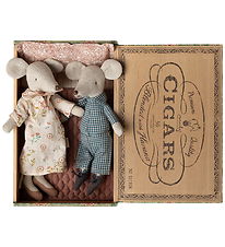 Maileg Hiiri - Mummo ja pappa sikarilaatikossa