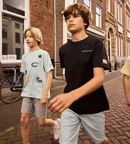 Indian Blue Jeans Shorts - Wide - Light Grey Denim