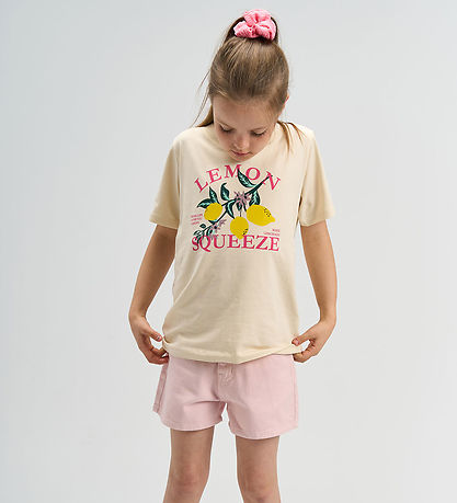 The New T-shirt - TnSabrina - Gardenia