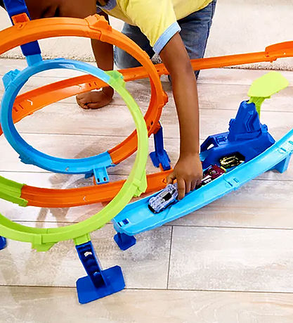 Hot Wheels Bilbane - Stunt Tracks Double Loop Smash