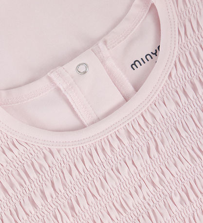 Minymo T-shirt - Raindrops On Roses