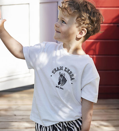 Fliink T-shirt - Sommer Zebra - Cloud Dancer