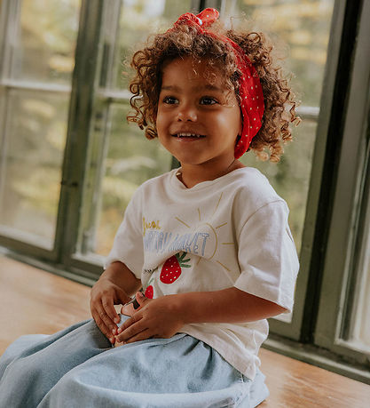 Fliink T-shirt - Sommer Strawberry - Cloud Dancer