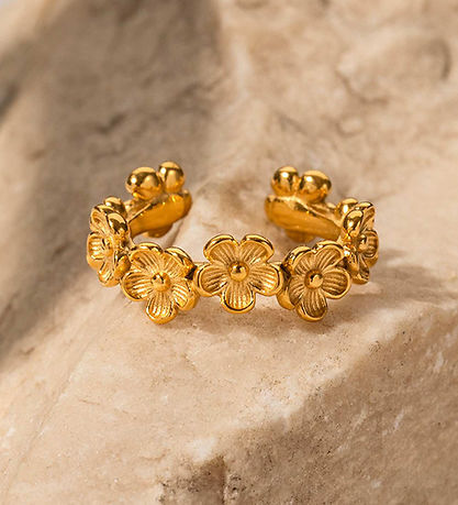 By Stær Ring - Flower - Forgyldt