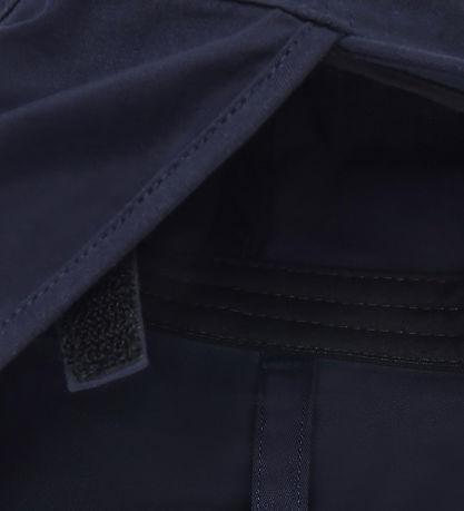 En Fant Solhat - Medieval Blue