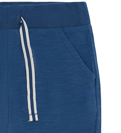 Hust and Claire Bukser - Gordon - Thunder