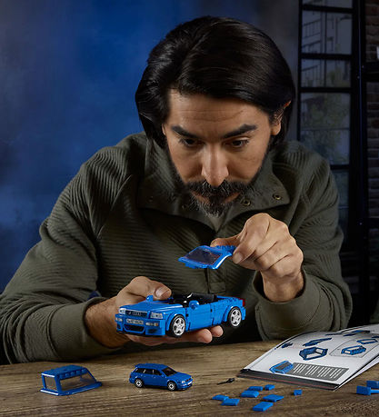 Hot Wheels Brick Shop Sæt - Speed Series - '94 Audi Avant RS2 - 