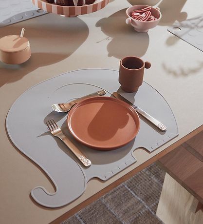 OYOY Dækkeserviet - Henry Elefant - Støvet Blå