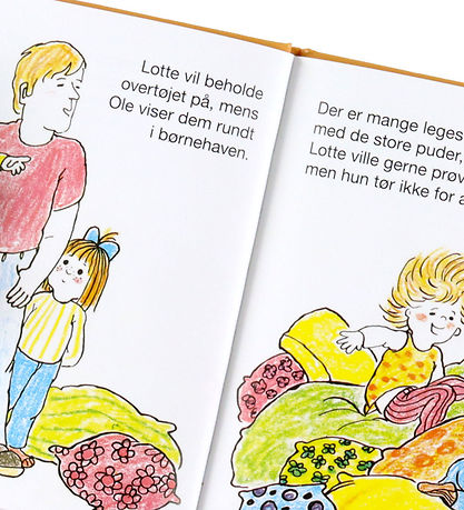 Forlaget Carlsen Bog - Lottes Første Dag I Børnehaven - Dansk