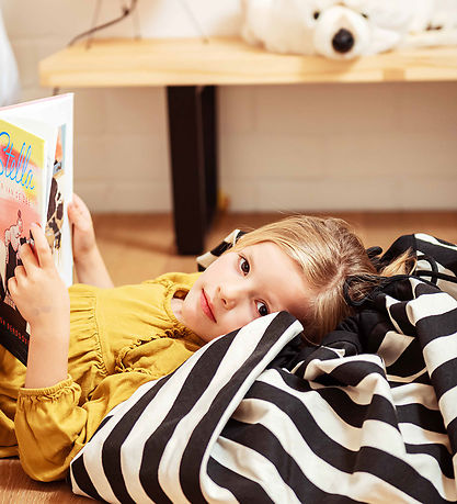 Play&Go Legetøjstæppe - Ø140 cm - Stripes Black