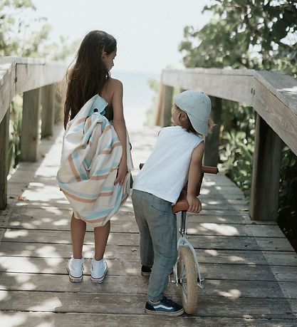 Play&Go Legetøjstæppe - Outdoor - Ø140 cm - Stripes Play&Go Legetøjstæppe - Outdoor - Ø140 cm - Stripes