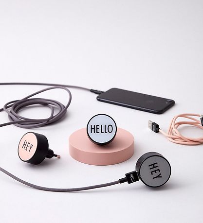 Design Letters Opladerkabel - iPhone - USB-A/Lightning - Rosa