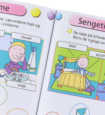 Karrusel Forlag Aktivitetsbog - Guldstjerner - Engelsk