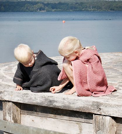 Serviette Poncho Pine Cone - Alf - Pepper Serviette Poncho Pine Cone - Alf - Pepper