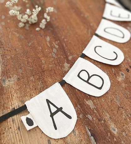 Pine Cone Bunting Banner - ABC - Natural Pine Cone Bunting Banner - ABC - Natural