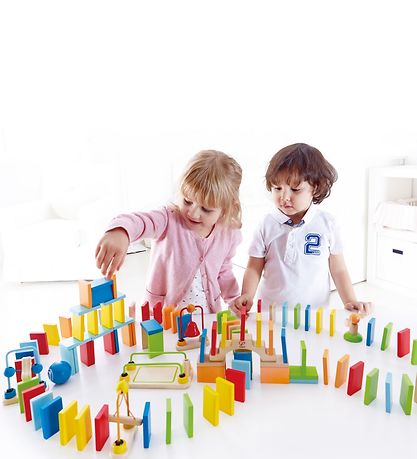 Hape Legesæt - 107 Dele - Dynamo Dominoes