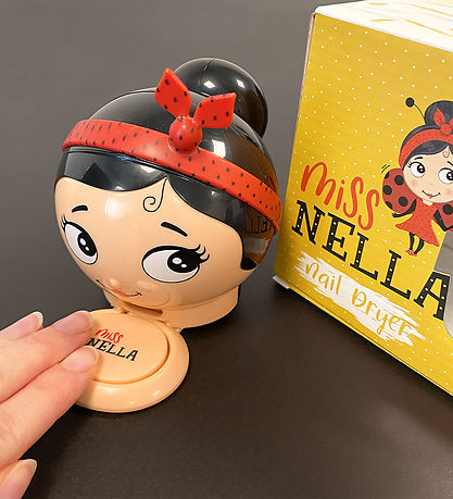 Miss Nella Negletørrer - Lady