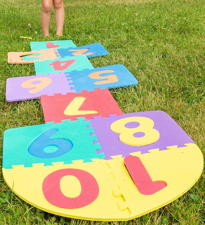 Tactic 56336, Hopscotch legemåtte, 3 År