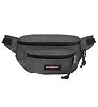 Eastpak Bæltetaske - Doggy Bag - 3 L - Black Denim Eastpak Bæltetaske - Doggy Bag - 3 L - Black Denim