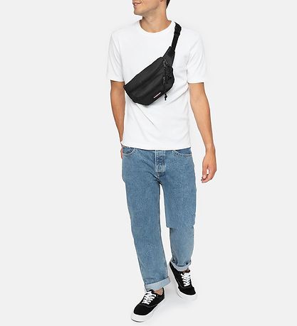 Eastpak Bæltetaske - Doggy Bag - 3 L - Sort
