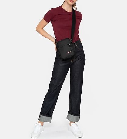 Eastpak Skuldertaske - The One - 2,5 L - Sort