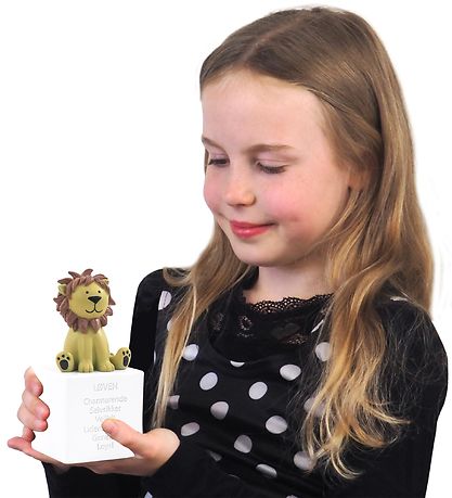 Kids by Friis Sparebøsse - 6x6x13 cm - Løven